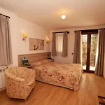 Rural Hotel